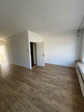 Woning te huur Strevelsweg, Rotterdam