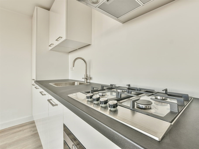 Appartement te huur Achillesstraat, Amsterdam