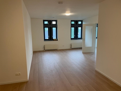 Appartement te huur Raadhuisplein, Werkendam