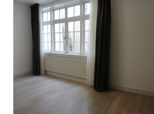 Huur 2 slaapkamer appartement van 60 m² in Amsterdam