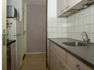 Huur 2 slaapkamer appartement van 65 m² in breda