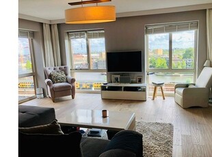 Huur 3 slaapkamer appartement van 92 m² in amsterdam