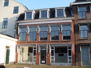 1e Dorpsstraat 18A