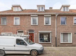 Valkenierstraat 9