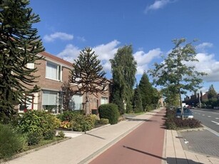 Woonhuis in Zwijndrecht met 4 kamers