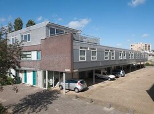 Eengezinswoning, hoekwoning (drive-in woning) te huur in Diemen