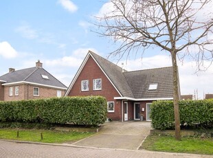 Woonhuis in Hoofddorp met 8 kamers