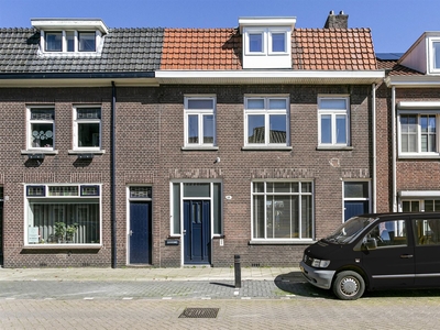 Noord-Besterdstraat 18