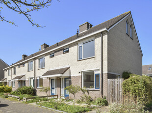 Woonhuis in Waddinxveen met 4 kamers