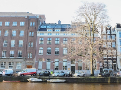 Singel in Amsterdam (155m2)