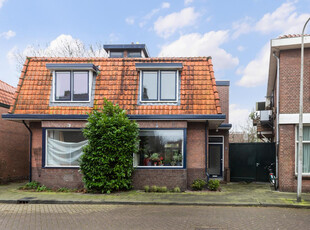 Mr. D.J. van Heusdestraat 2