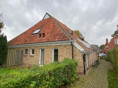 Torenstraat in Uithuizermeeden (61m2)