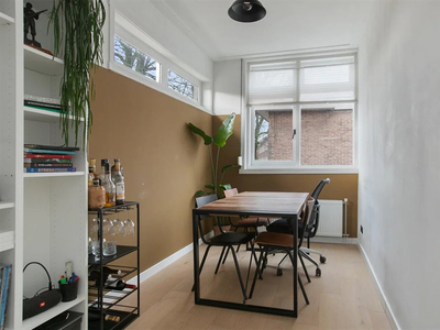 Appartement te huur Johannes Uitenbogaertstraat, Utrecht