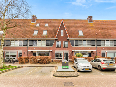 L. Brownstraat 14