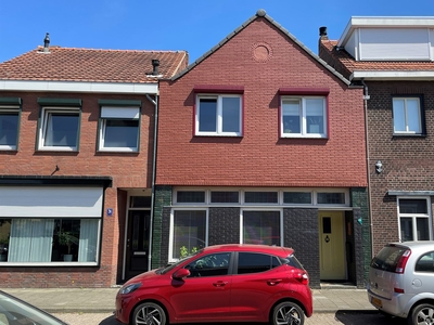 2e Graaf van Loonstraat 22