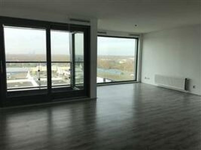 Portiekflat te huur in Almere