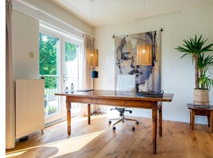 Huur 2 slaapkamer appartement van 130 m² in Ginneken