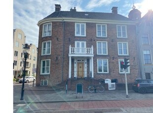 Huur 2 slaapkamer appartement van 134 m² in Centrum