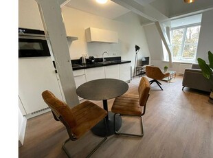 Huur 2 slaapkamer appartement van 35 m² in Bakenes