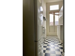 Huur 2 slaapkamer appartement van 45 m² in Garenkokerskwartier