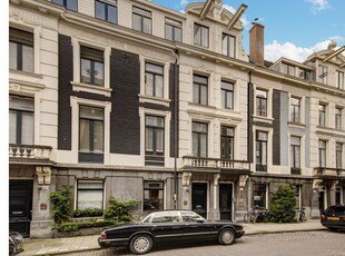 Huur 2 slaapkamer appartement van 48 m² in Museumkwartier