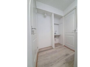 Huur 2 slaapkamer appartement van 54 m² in Leiden