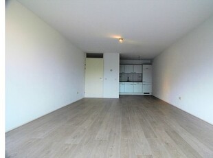 Huur 2 slaapkamer appartement van 95 m² in Chassé