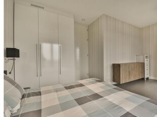 Huur 3 slaapkamer appartement van 112 m² in Zuidas