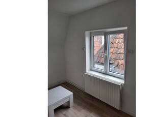 Huur 3 slaapkamer appartement van 80 m² in Zierikzee binnen de vesten