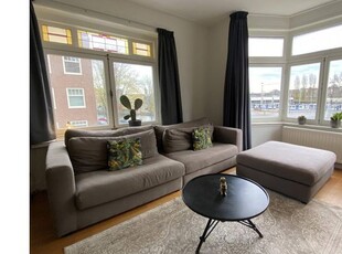 Huur 3 slaapkamer appartement van 81 m² in Hoofddorppleinbuurt