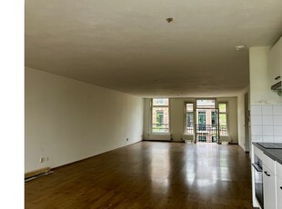 Huur 3 slaapkamer appartement van 93 m² in Amsterdam