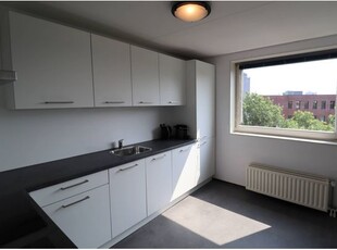 Huur 4 slaapkamer appartement van 125 m² in Wyck