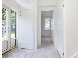 Huur 4 slaapkamer huis van 109 m² in Rollecatekwartier