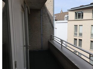 Huur 5 slaapkamer appartement van 137 m² in Jekerkwartier