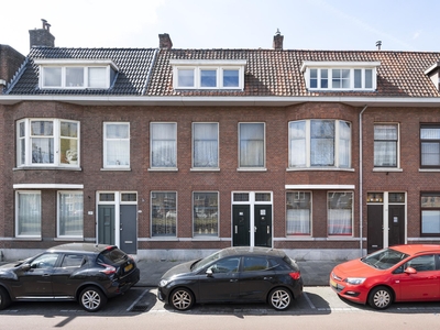 Appartement Randweg in Rotterdam