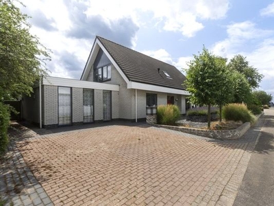 Huis Oranjeveld in Maasdijk