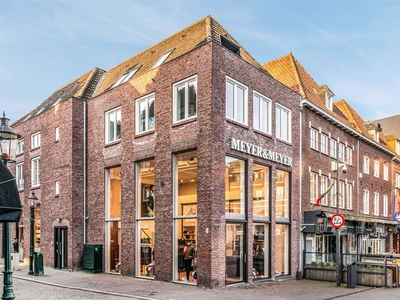 Jodenstraat 2 b