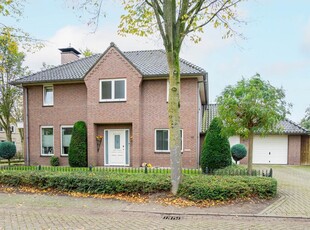 Boterbloemstraat 10, Bakel