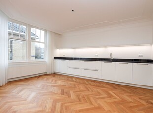 Appartement in Amsterdam met 4 kamers