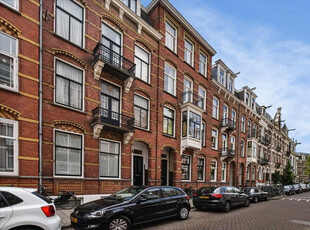 Van Eeghenstraat 43H