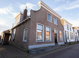 Warmoesstraat 10