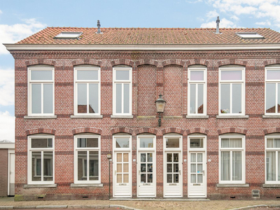 Landpoortstraat 16