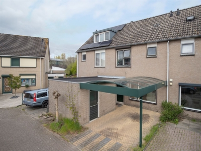 Dennenbroek 33