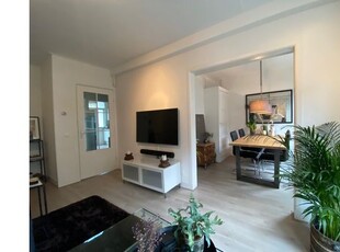 Huur 1 slaapkamer appartement van 53 m² in Amsterdam