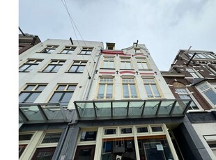 Huur 1 slaapkamer appartement van 70 m² in Amsterdam