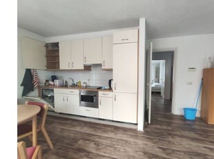 Huur 3 slaapkamer appartement van 100 m² in Putten