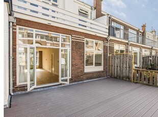 Huur 5 slaapkamer huis van 133 m² in Den Haag