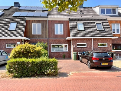 Kapelmuur in Houten (124m2)