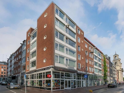 Waterlooplein in Amsterdam (70m2)