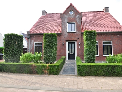 Zeepsehoeve in Helmond (255m2)